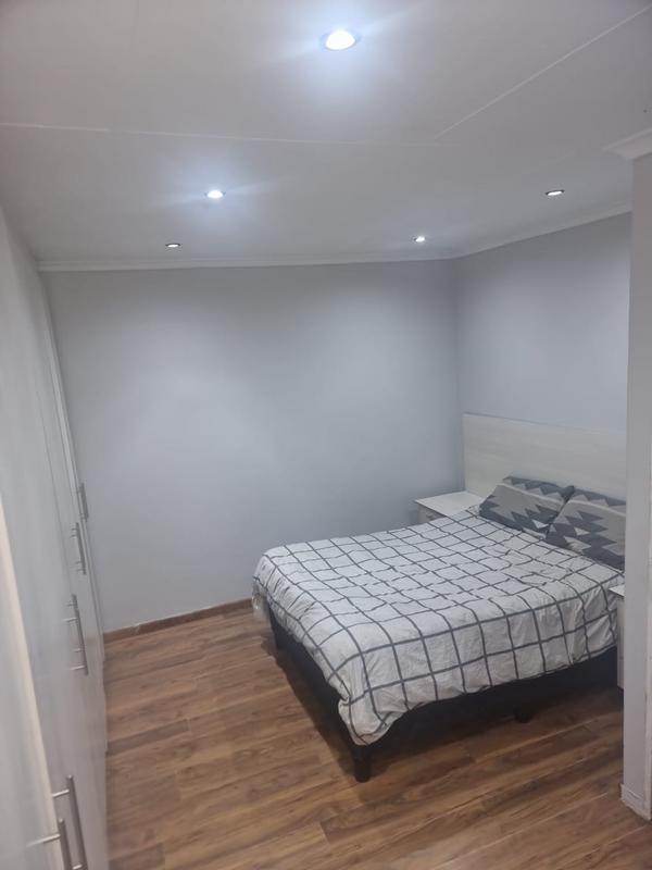 2 Bedroom Property for Sale in Rondevlei Park Western Cape